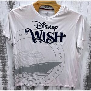 Disney Wish Cruise Line Men's XXL White Cotton V-Neck T-Shirt